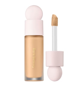 Rare Beauty Liquid Touch  210N- Aydınlatıcı Etkili Kapatıcı 7.5 Ml