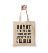 Komik Söz Hayat Her Zaman İnsana Gülmez Beyaz Bez Çanta Uzun Saplı Alışveriş Çantası Plaj Çantası