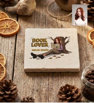 Kişiye Özel Karikatürlü Book Lover Bardak Altlığı Doğum Günü Hediyesi