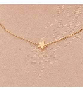 Altın Renk Minimal Yıldız Kolye Anti Alerjik Kadın Kız Bayan Zincir Kolye Yeni Sezon Hediyelik Aksesuar Takı Gold Sade Moda Trend Taşsız Güzel Şık Zarif Retro Kombine Uyumlu Doğum Günü Yıldönümü Eşe Hanıma Sevgiliye Kız Kardeşe Arkadaşa Dosta Hediye
