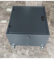 KİLİTLİ SAKLAMA KABİNİ SAC METAL 60*55*32