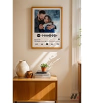 Kişiye Özel Müzik Kodlu Fotoğraflı Poster, Ahşap Çerçeveli Duvar Tablosu
