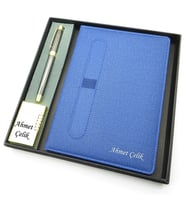 Signator® Codex  N344 Kişiye Özel Defterli Set - İsme Özel Gri Kalem + İsme Özel Mavi Defter + İsme Özel Gold Çakmak  İsme Özel Kutusunda Hediyelik Set (Karışık)