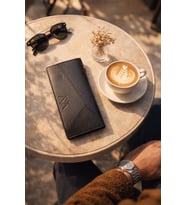 Hakiki Deri Mıknatıslı Kart Ve Telefon Bölmeli Unisex Cüzdan VS.BLKT.0947