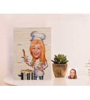 BK Gift Kişiye Özel Kadın Chef Karikatürlü Otantik Masaüstü Ahşap Palet Çerçeve-1 (Beyaz)