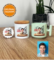 Kişiye Özel Karikatürlü Mimar Hediye Seti Pastel T Kupa, Kalemlik, Anahtarlık Erkek Mimara Mimarlar Günü Hediyesi (Yeşil)