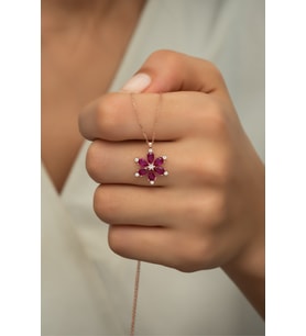 925 Ayar Gümüş Rose Kırmızı Zirkon Taşlı Çiçek Kolye