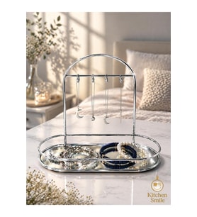 Şık Oval Gümüş Takı Standı, 4 Kanca ile düzenli sergileme sağlar