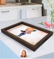 BK Gift Kişiye Özel Kadın Fotoğrafçı Karikatürlü Doğal Ahşap Tepsi-1