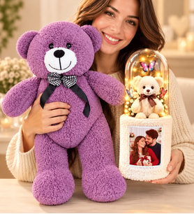 Kişiye Özel Fotoğraflı LED Işıklı Fanuslu Ayıcık Buketi ve Büyük Boy Mor Peluş Ayıcık