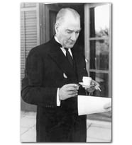Cakatablo Atatürk Smokinli Kahve Sigara MDF Tablo