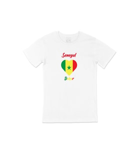 Dakar Senegal Bayraklı Kalpli Tişört (Beyaz)