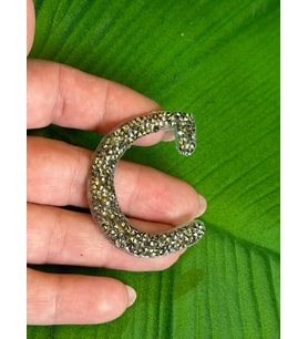 5X4 CM ÜTÜ İLE YAPIŞAN TAŞLI C HARFİ ARMA