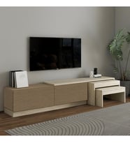 Nest TV Sehpası – Modern Tasarım,2 Kapaklı Depolama ve İkili Zigon Sehpa ile Fonksiyonel Mobilya (Meşe)