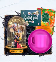 İsimli Fotoğraflı Led Işıklı Fanus ve Pembe Kahve Fincanı Hediye Seti  Premium Set (Model 8)