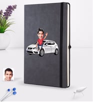 BK Gift Kişiye Özel Plakalı Erkek Seat Leon Karikatürlü Siyah Termo Deri Defter 16x24cm Model 1