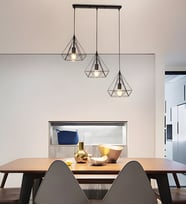 3 Başlı Avize Modern Restoran Bar Tezgahı Koridor Geçidi Balkon Ofis Yatak Odası Yatak Başı Merdiven Metal Sıralı Avize 3225-W85-4D-XX (Siyah)