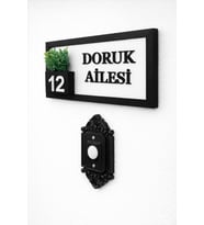 Kişiye Özel Ahşap Kapı İsimliği Çiçekli – 10x20 cm MDF Dekoratif Kapı Tabelası (Beyaz)