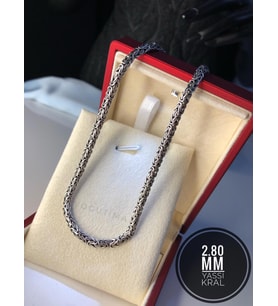 2.8mm Yassı Ezme Kral Model 925 Ayar Gümüş • Işıklı Kutuda Sevgiliye • Eşe • Babaya • Erkek Kolye