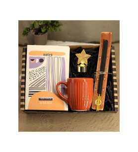 Kişiye Özel Desenli Defter & Kupa Bardak & Yıldız Led Işıklı & Tütsü Hediye Seti