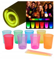 Karanlıkta Yanan Mega Glow Bardaklar 8 Adet