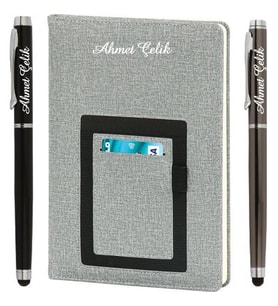 İsme Özel Kanguru Cepli Defter Gri + İsme Özel Metal Roller Kalem  15x21, 224sf. Çizgili 70gr. Termo Deri  İsme Özel Defter  MT-412