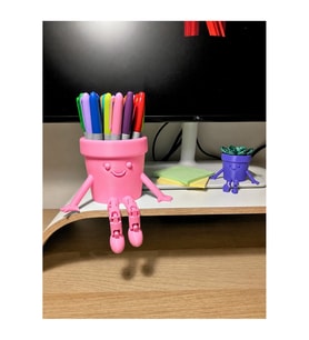 Alvera Hareketli Gülen Kalemlik – 3D Baskı Eklemli Masaüstü Organizer - Pembe