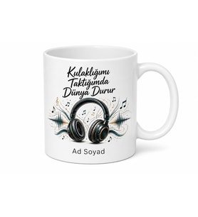 Kulaklık Takan Müzik Aşıkları İçin Dünya İle Bağlantıyı Kes Kupa Bardak Hediye