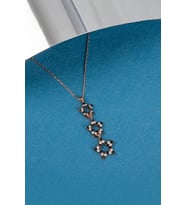 Siyah Beyaz Zirkon Taşlı Rose 925 Ayar Gümüş Yıldız Bayan Kolye