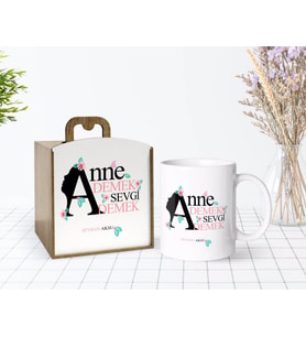 BK Gift Kişiye Özel Ahşap Kutuda Anneler Günü Temalı Anne Demek Sevgi Demek Tasarımlı Beyaz Kupa Bardak-1