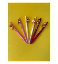 Strawbear 0.7 Uçlu Sevimli Ayıcık Figürlü Versatil Kalem  1 Adet Gönderim (Çok Renkli)