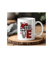 Sevgililer Gününe Özel Love Yazılı Seramik Kupa Bardak 330 ml Sevdiğinize Sevgi Dolu Hediye (Beyaz)