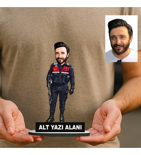 Kişiye Özel Jandarma Uzman Çavuş Karikatürlü 18 cm MDF Masaüstü Biblo - Jandarma Uzman Çavuş Hediyesi Yeni İş ve Meslek Hediyesi