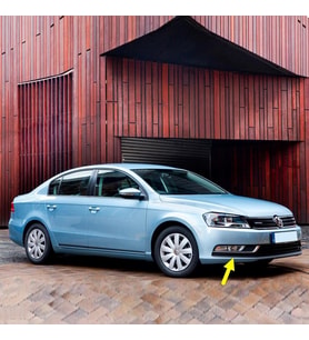 VW Passat B7 2011-14 Sağ Sis Farı Çerçevesi Trendline Paket 3AA854662