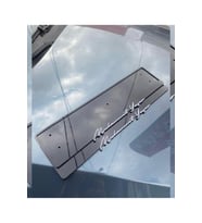 LAZER KESİM İMZA TASARIM 2 ADET LÜKS PİANOBLACK OTO PLEKSİ PLAKALIK