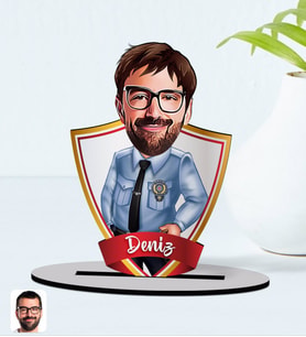 BK Gift Kişiye Özel İsimli Erkek Polis Karikatürlü Ahşap Biblo Model-1