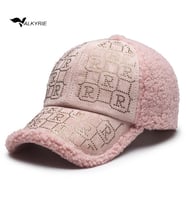 Valkyrie Peluş Şapka Kadın – Pembe Renk Taş Detaylı Kışlık Şapka Ayarlanabilir Pembe