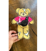 SÜNGE4R ÇANTALI AYI RENKLİ AYICIK ARMA DİKİŞ APLİKE 28X19 CM