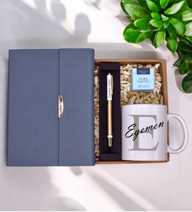 Kişiye Özel Gri Lüks Termo Deri Defter& Beyaz/Gold Detaylı Roller Kalem& Harf Baskılı Kupa& Teashop Bitki Çayı Hediye Seti