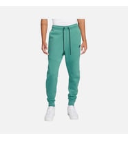 Nike Sportswear Tech Fleece Jogger Erkek Eşofman Altı