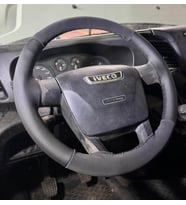 DİKİŞLİ DİREKSİYON KILIFI NUBUK / NOKTA DERİ SİYAH DİKİŞLİ FIAT DUCATO BU DİREKSİYON İÇİN