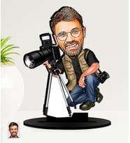 Kişiye Özel Karikatürlü Erkek Fotoğrafçı MDF Biblo