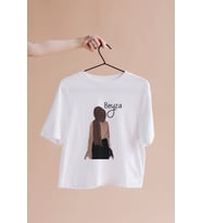Tesettürlü Kız Karakter Tasarımlı Tişört Kişiye Özel ( Unisex - Büyük - Çocuk )