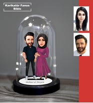 KİŞİYE ÖZEL EVLİ, SEVGİLİ, ÇİFT , GELİN DAMAT TESETTÜR TASARIMLI IŞIKLI KARİKATÜR FANUS BİBLO FN19