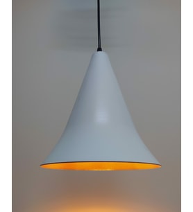 RİOLİGHT RETRO BEYAZ İÇİ ALTIN METAL TEKLİ SARKIT (Siyah)