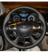 DİKİŞLİ DİREKSİYON KILIFI SİYAH DERİ MAVİ DİKİŞLİ F.ORD FOCUS 2012-13-14 İÇİN