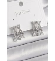Pirinç Gümüş Renk Zirkon Taşlı X Model Sallantı Detay Kadın Küpe - TJ-BKP9873