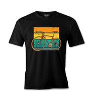 A Racing Bike in Retro Style Siyah Erkek Tshirt