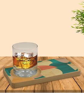 BK Gift Kişiye Özel Modern Art Tasarımlı Doğal Ahşap Tabaklı Viski Bardağı Sunum Seti Model 9