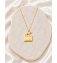 Kişiye Özel 925 Ayar Gümüş Sinema Klaket Figürlü Kolye (Gold)